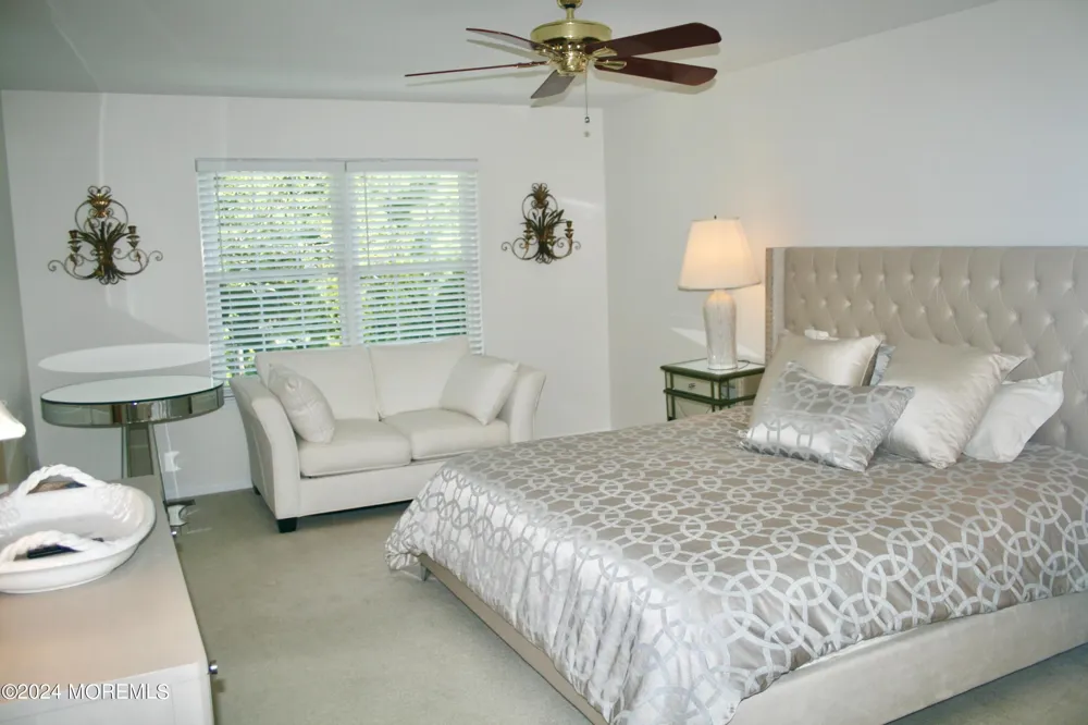 16 Apple Drive Spring Lake Heights, NJ 07762