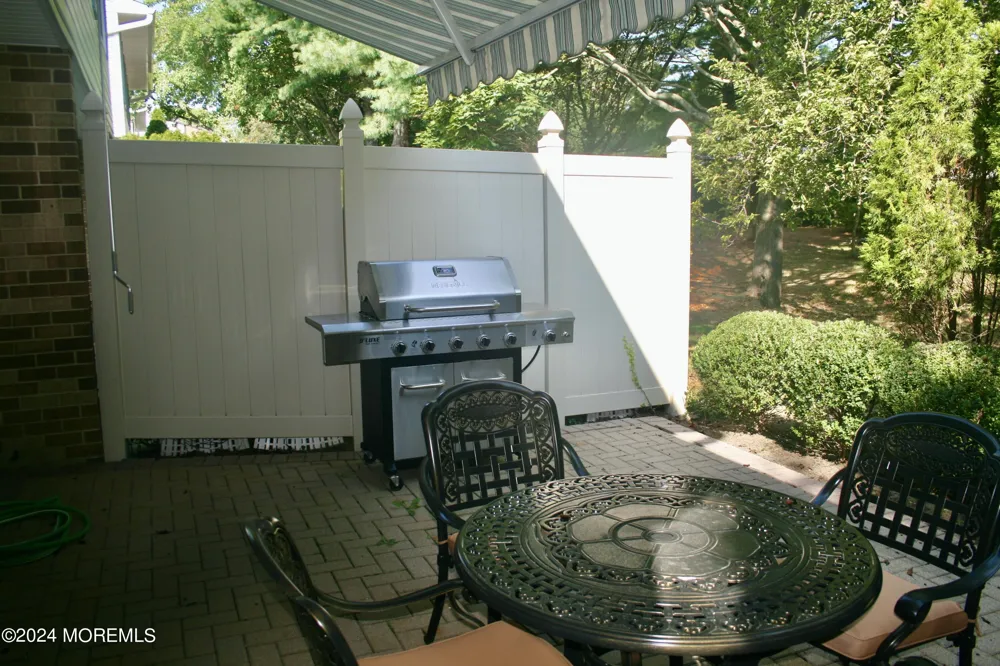 16 Apple Drive Spring Lake Heights, NJ 07762