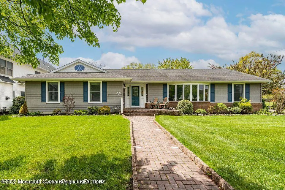 425 Atlantic Avenue Spring Lake, NJ 07762