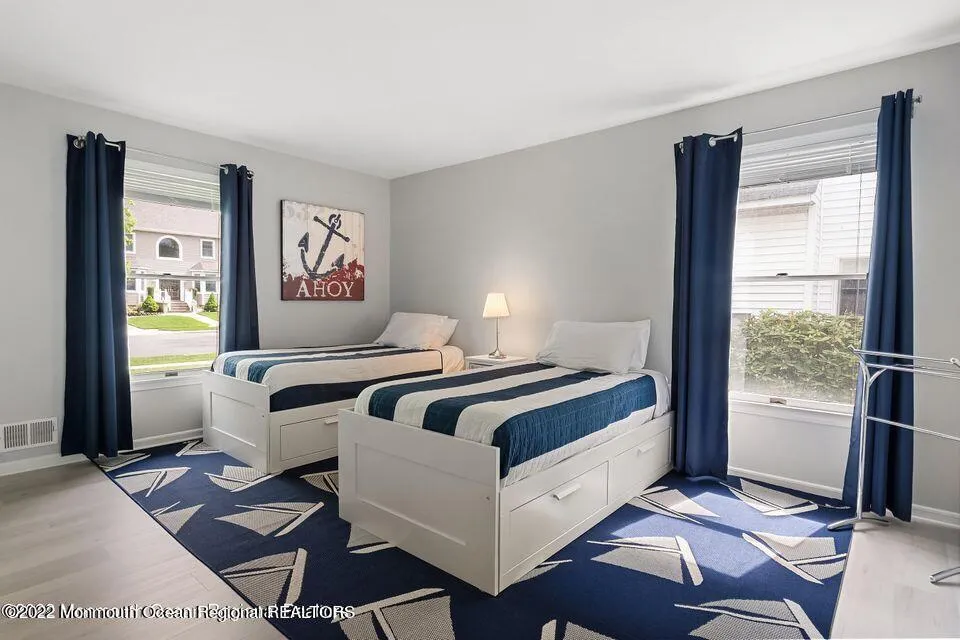 425 Atlantic Avenue Spring Lake, NJ 07762