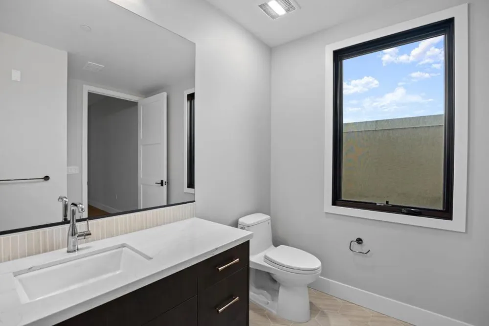 227 Hope Street Mountain View, CA 94041