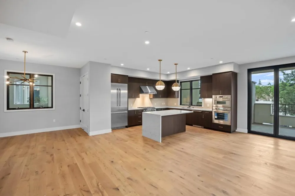227 Hope Street Mountain View, CA 94041