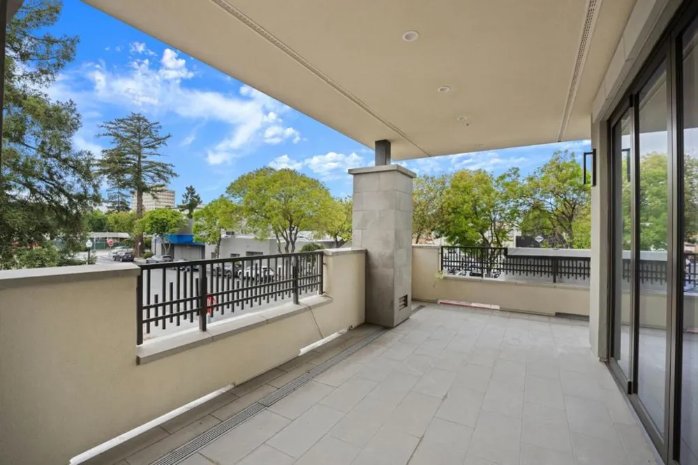 227 Hope Street Mountain View, CA 94041