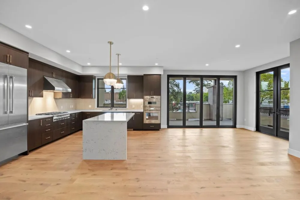 227 Hope Street Mountain View, CA 94041