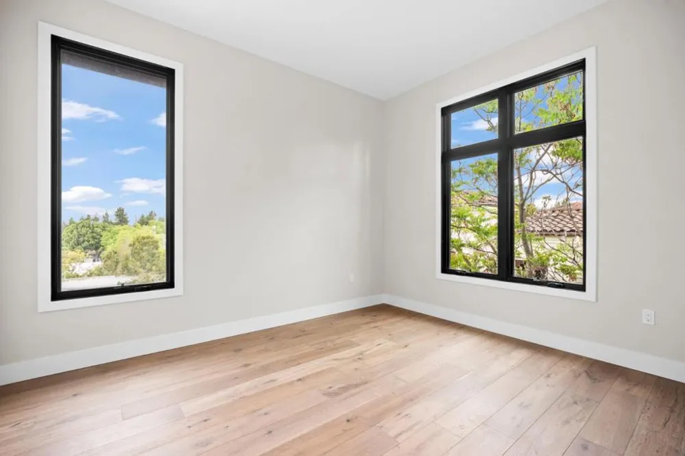237 Hope Street Mountain View, CA 94041