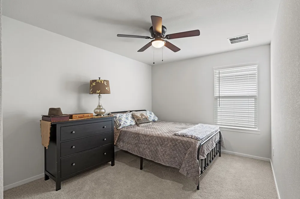 405 Perry Place Rockdale, TX 76567