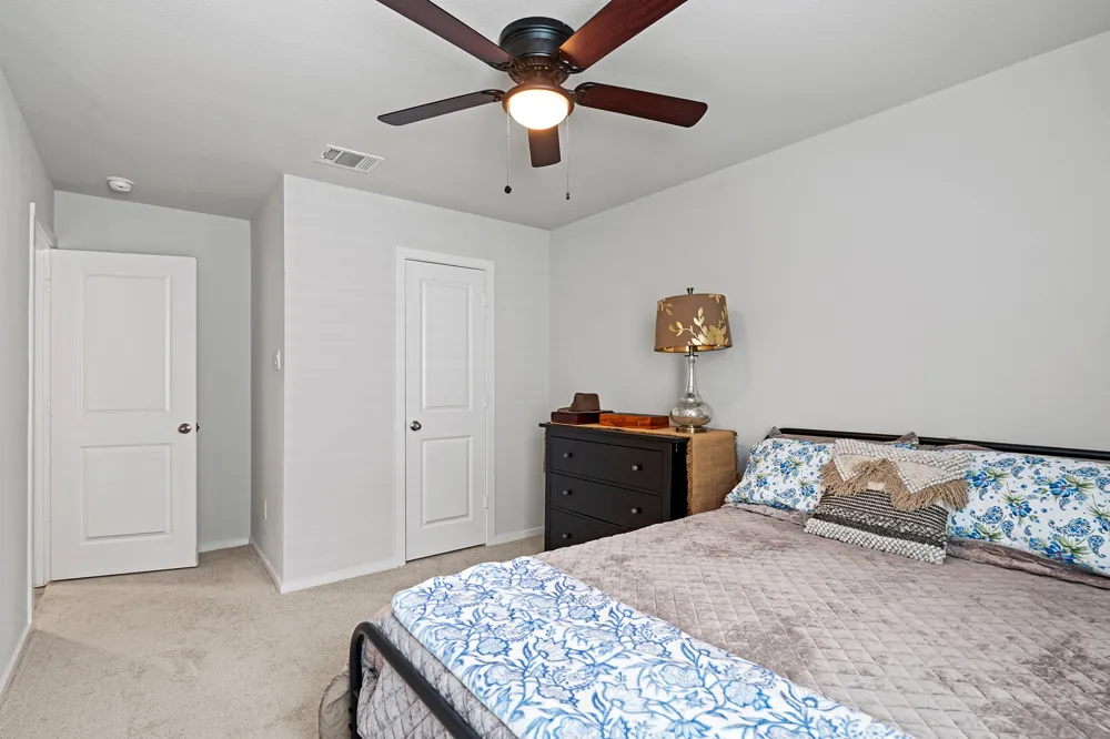405 Perry Place Rockdale, TX 76567