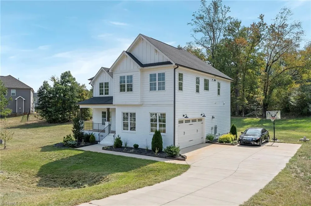7111 Lambert Lake Road Stokesdale, NC 27357