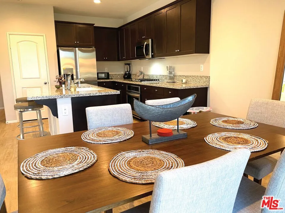 42720 Azure Street Temecula, CA 92592