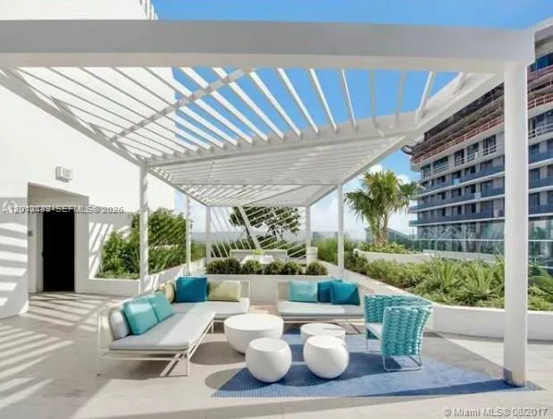 45 SW 9 st #1907 Miami, FL 33130