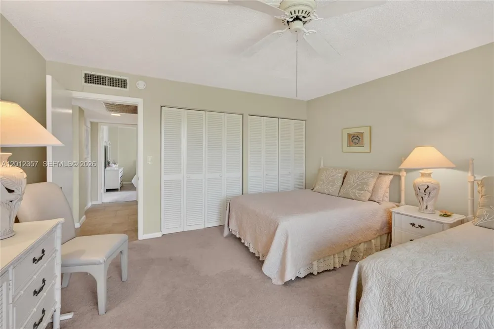 5 Bluebill #201 Naples, FL 34108