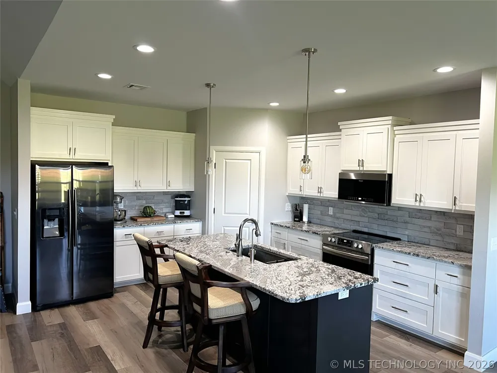 2126 W Forest Ridge Stillwater, OK 74074