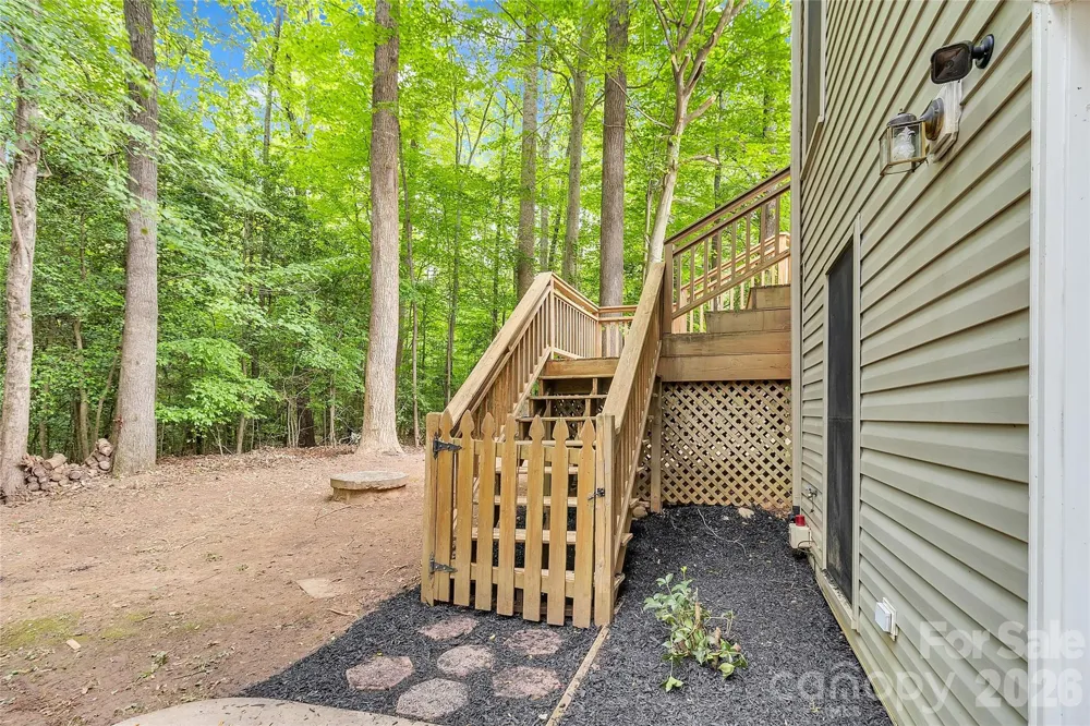 128 Spencer Woods Drive Dallas, NC 28034