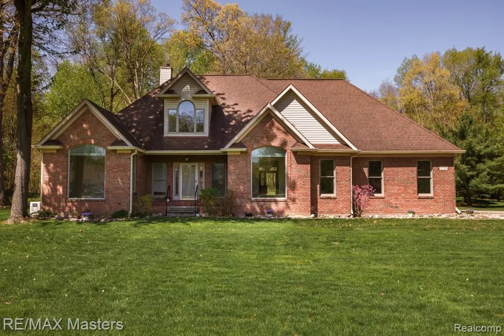 27178 John Drive Huron Charter Township, MI 48164