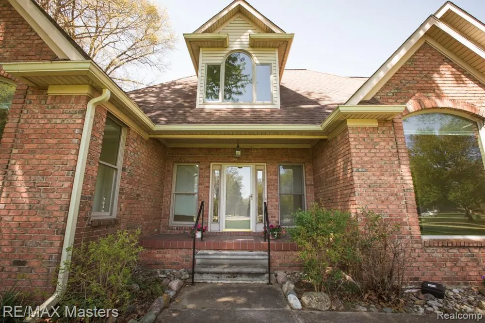 27178 John Drive Huron Charter Township, MI 48164