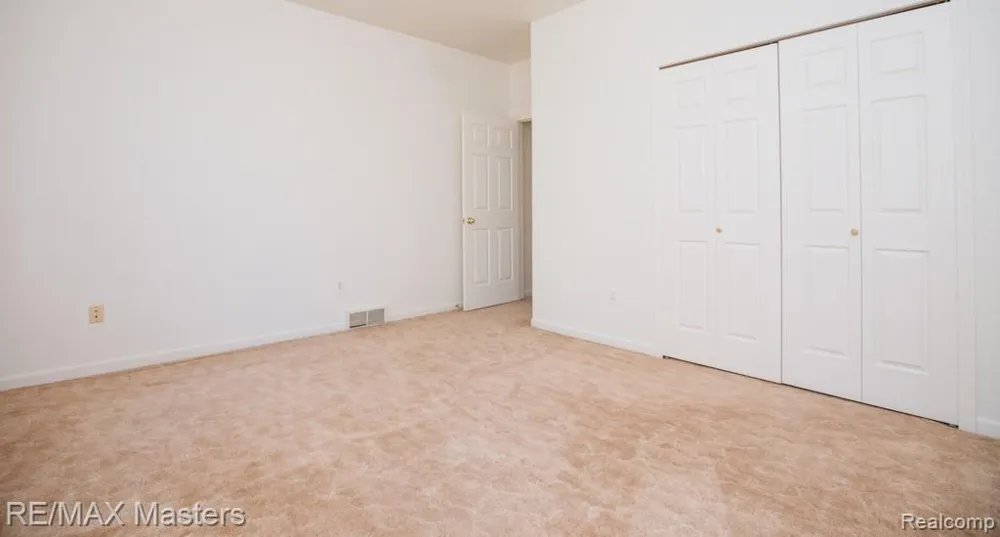 27178 John Drive Huron Charter Township, MI 48164