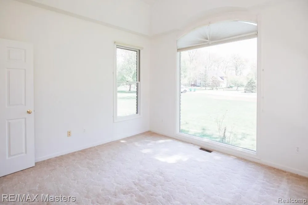 27178 John Drive Huron Charter Township, MI 48164