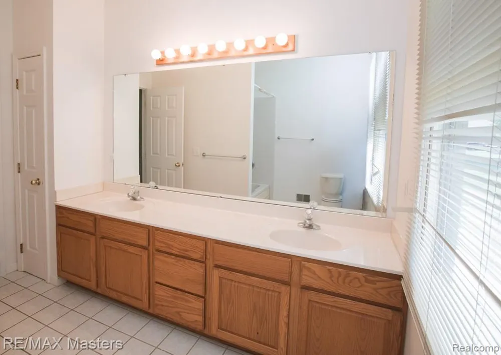 27178 John Drive Huron Charter Township, MI 48164