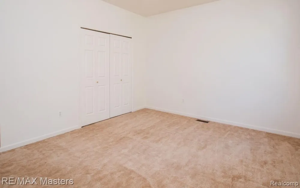 27178 John Drive Huron Charter Township, MI 48164