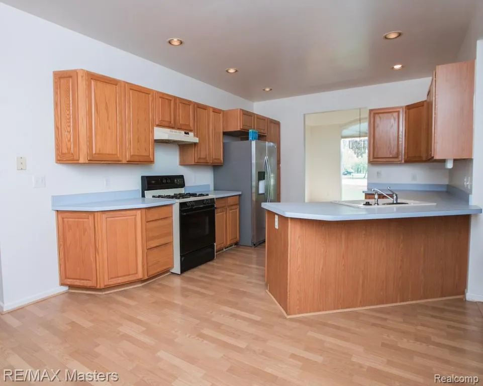 27178 John Drive Huron Charter Township, MI 48164