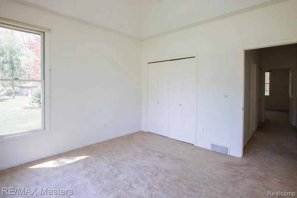 27178 John Drive Huron Charter Township, MI 48164