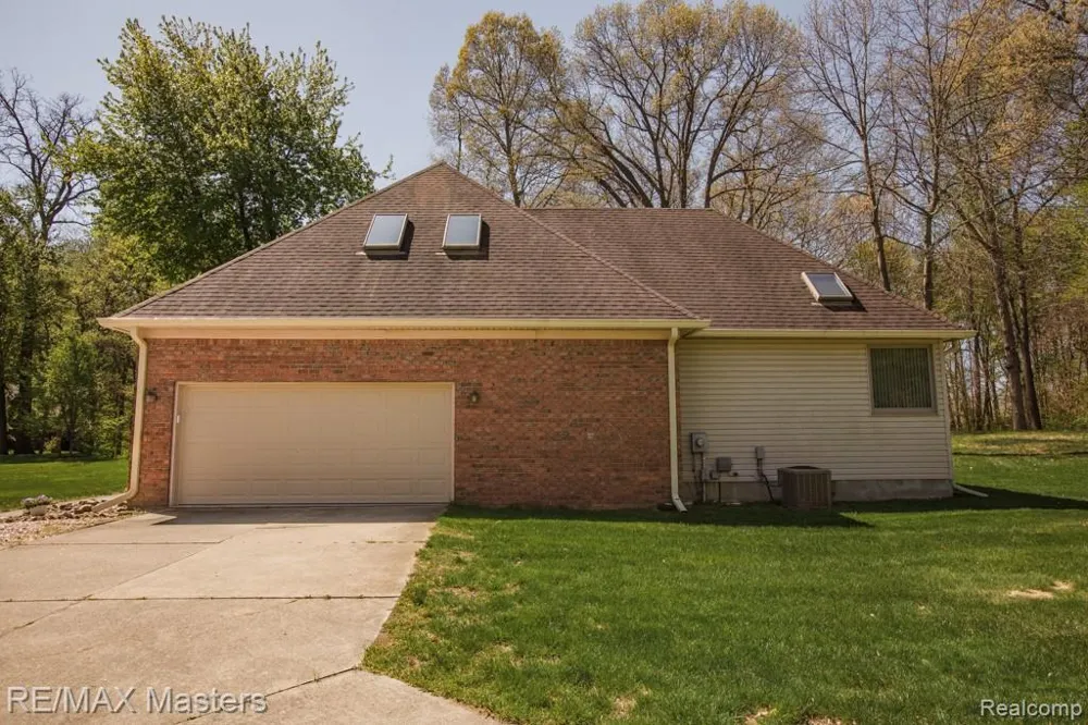 27178 John Drive Huron Charter Township, MI 48164
