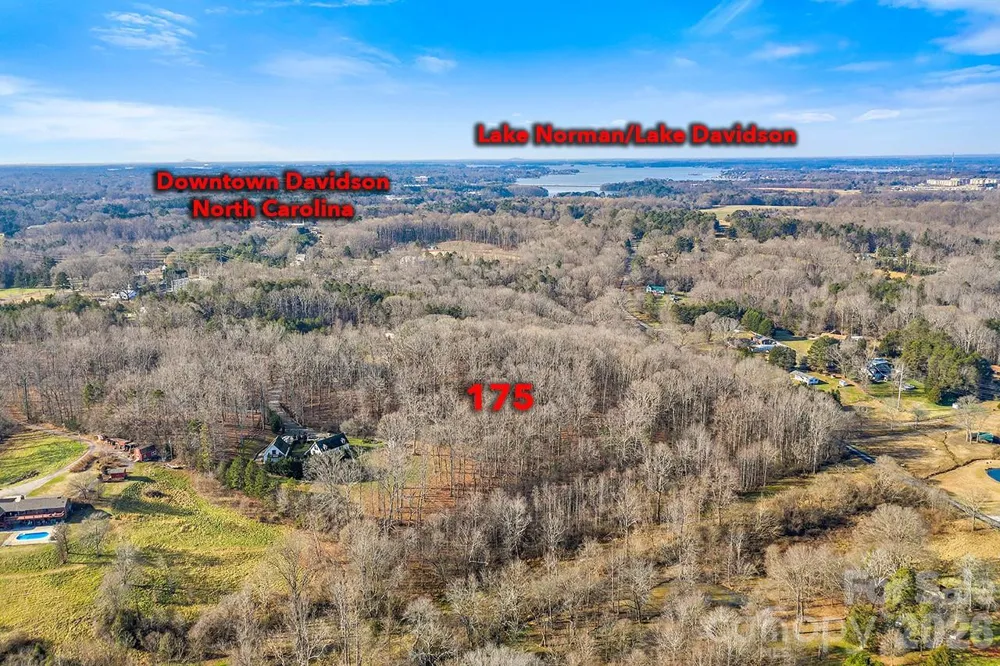 175 Stonehaven Drive Mooresville, NC 28115