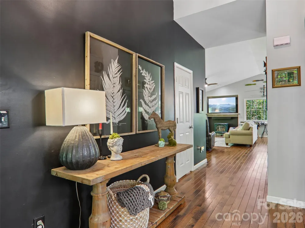 554 Pisgah Forest Drive Pisgah Forest, NC 28768