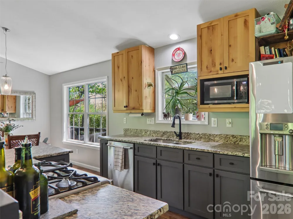 554 Pisgah Forest Drive Pisgah Forest, NC 28768