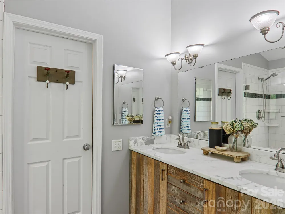 554 Pisgah Forest Drive Pisgah Forest, NC 28768