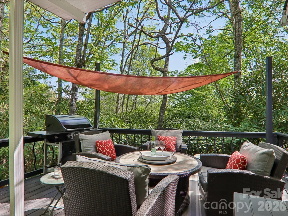 554 Pisgah Forest Drive Pisgah Forest, NC 28768