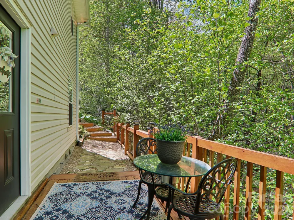 554 Pisgah Forest Drive Pisgah Forest, NC 28768