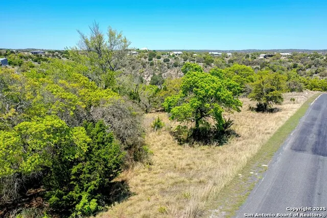 331 ECHO FLS Comfort, TX 78013