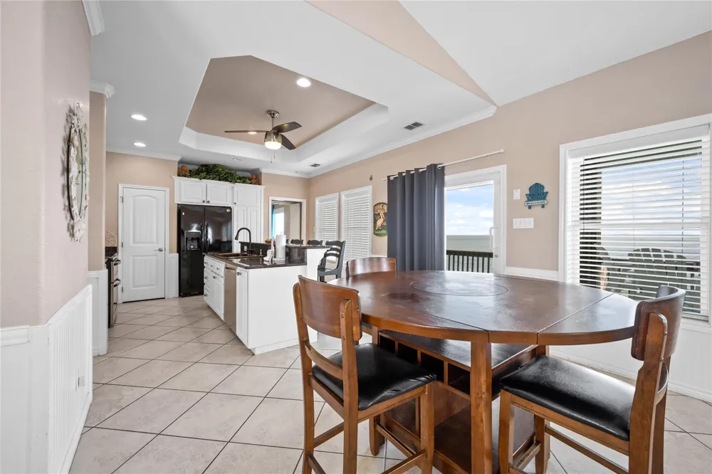 740 Copano Cove Rockport, TX 78382