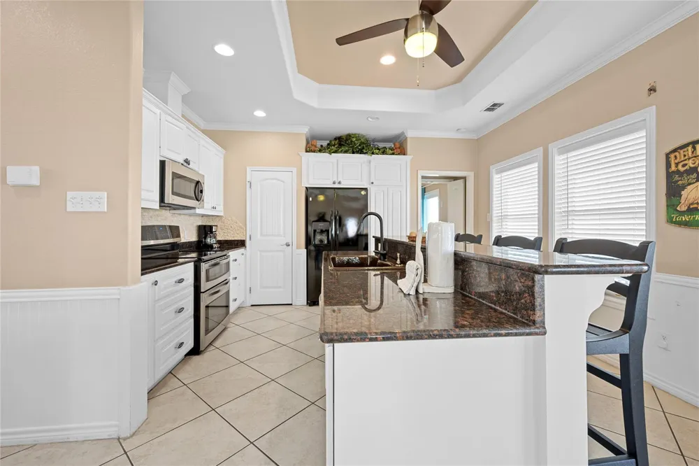 740 Copano Cove Rockport, TX 78382