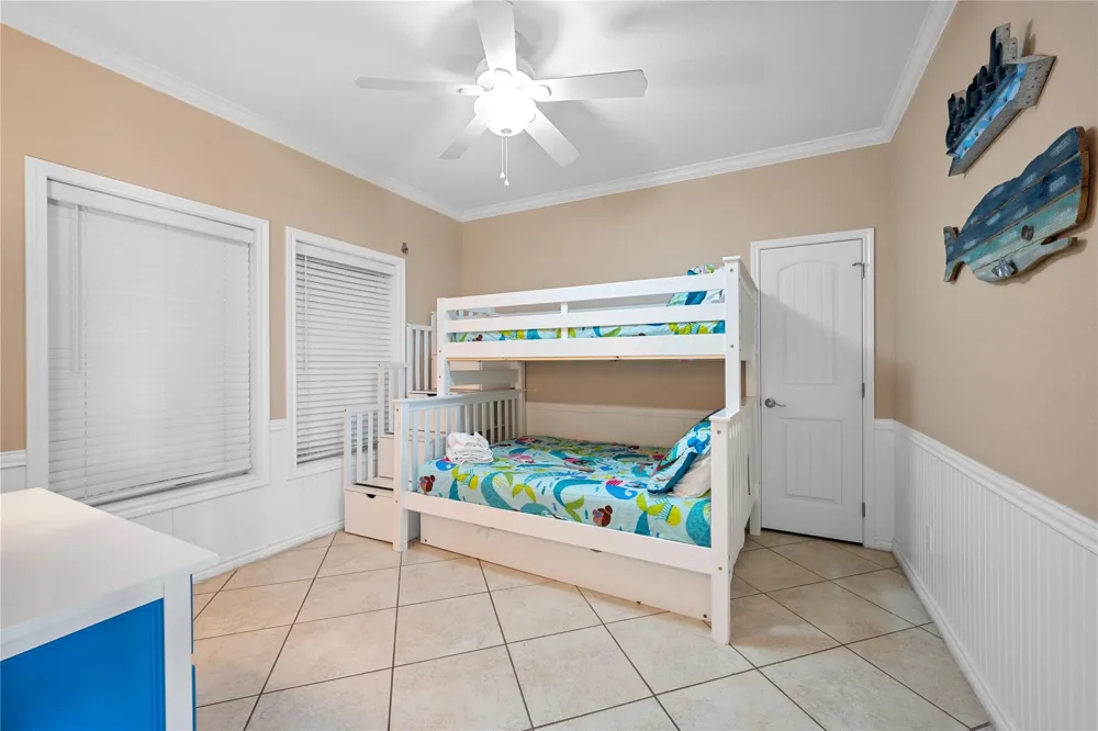 740 Copano Cove Rockport, TX 78382