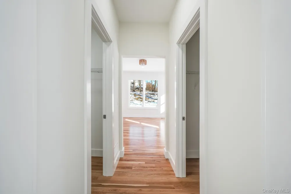 16 Bear Hollow Lane Hyde Park, NY 12538