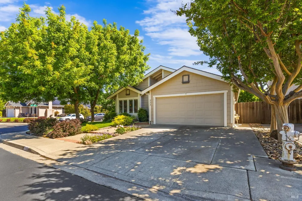 333 Saybrook Avenue Vacaville, CA 95687