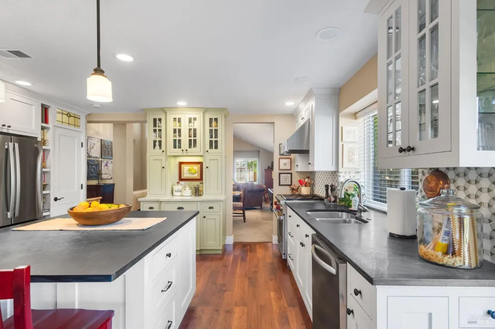 333 Saybrook Avenue Vacaville, CA 95687