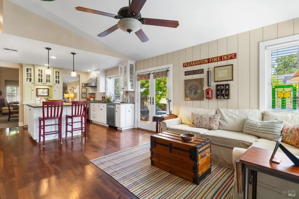 333 Saybrook Avenue Vacaville, CA 95687