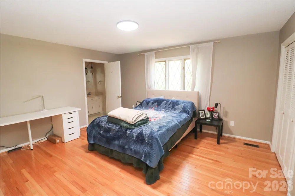 112 Forest Avenue NE Valdese, NC 28690