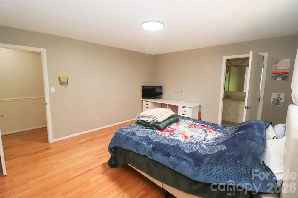 112 Forest Avenue NE Valdese, NC 28690