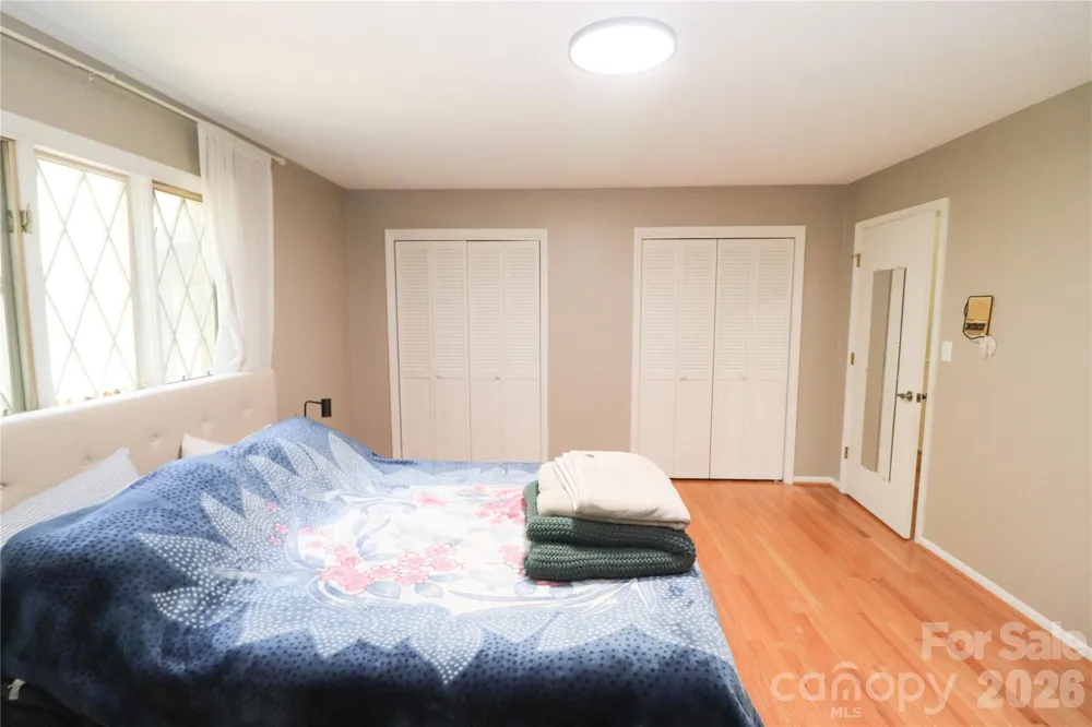 112 Forest Avenue NE Valdese, NC 28690