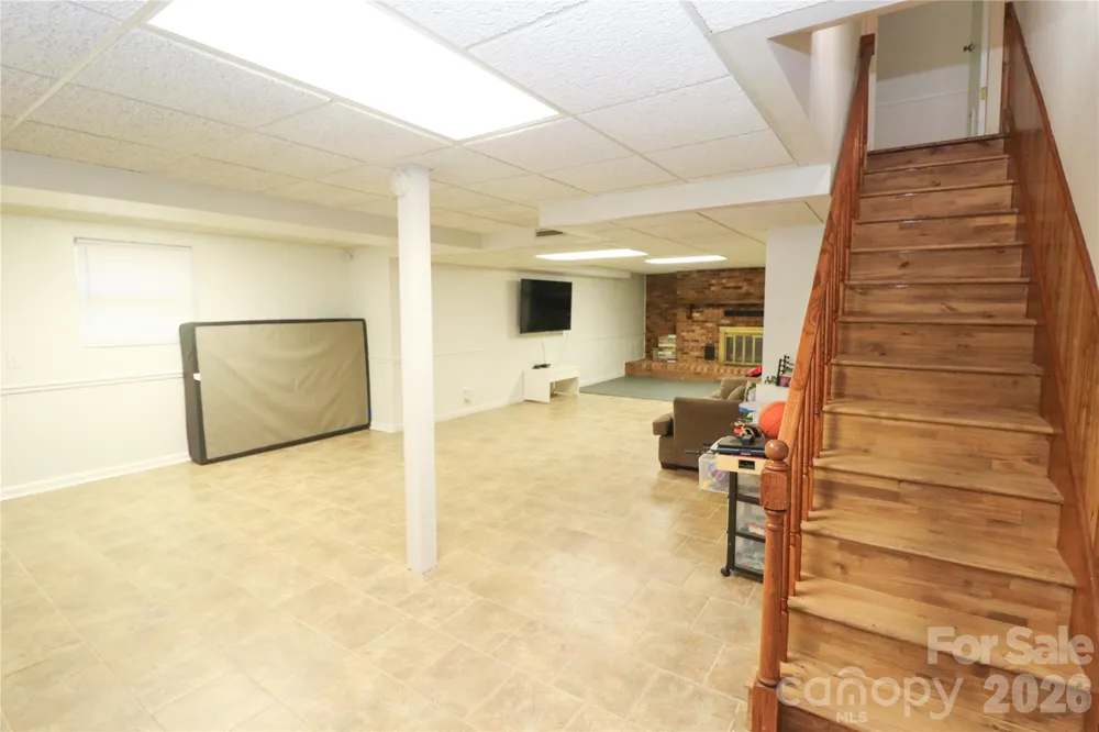 112 Forest Avenue NE Valdese, NC 28690