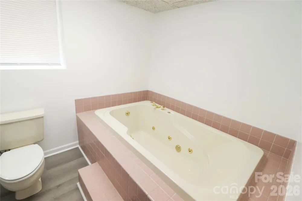 112 Forest Avenue NE Valdese, NC 28690