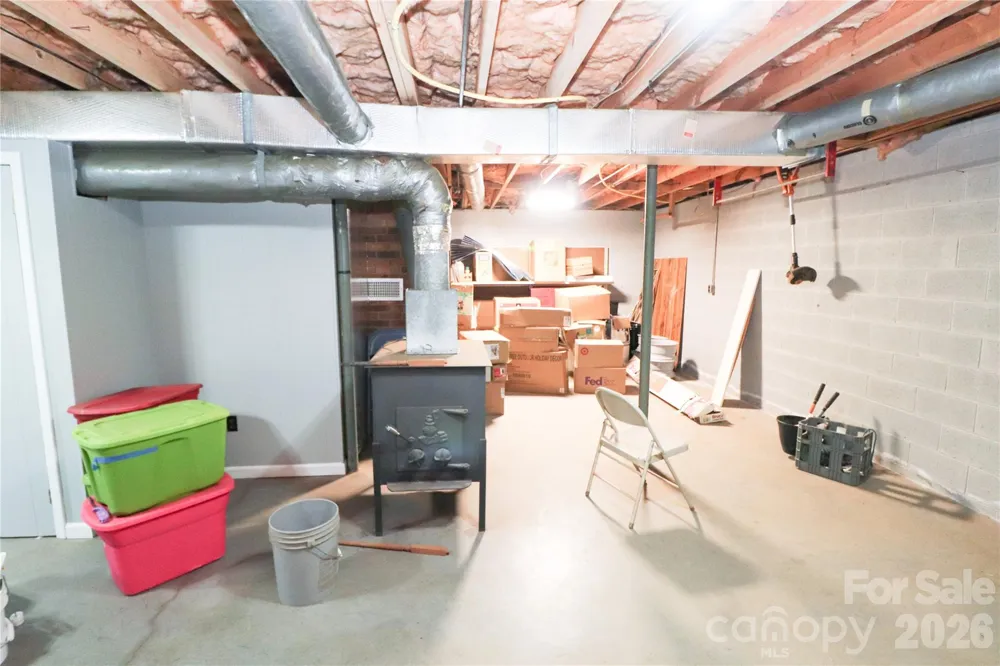 112 Forest Avenue NE Valdese, NC 28690