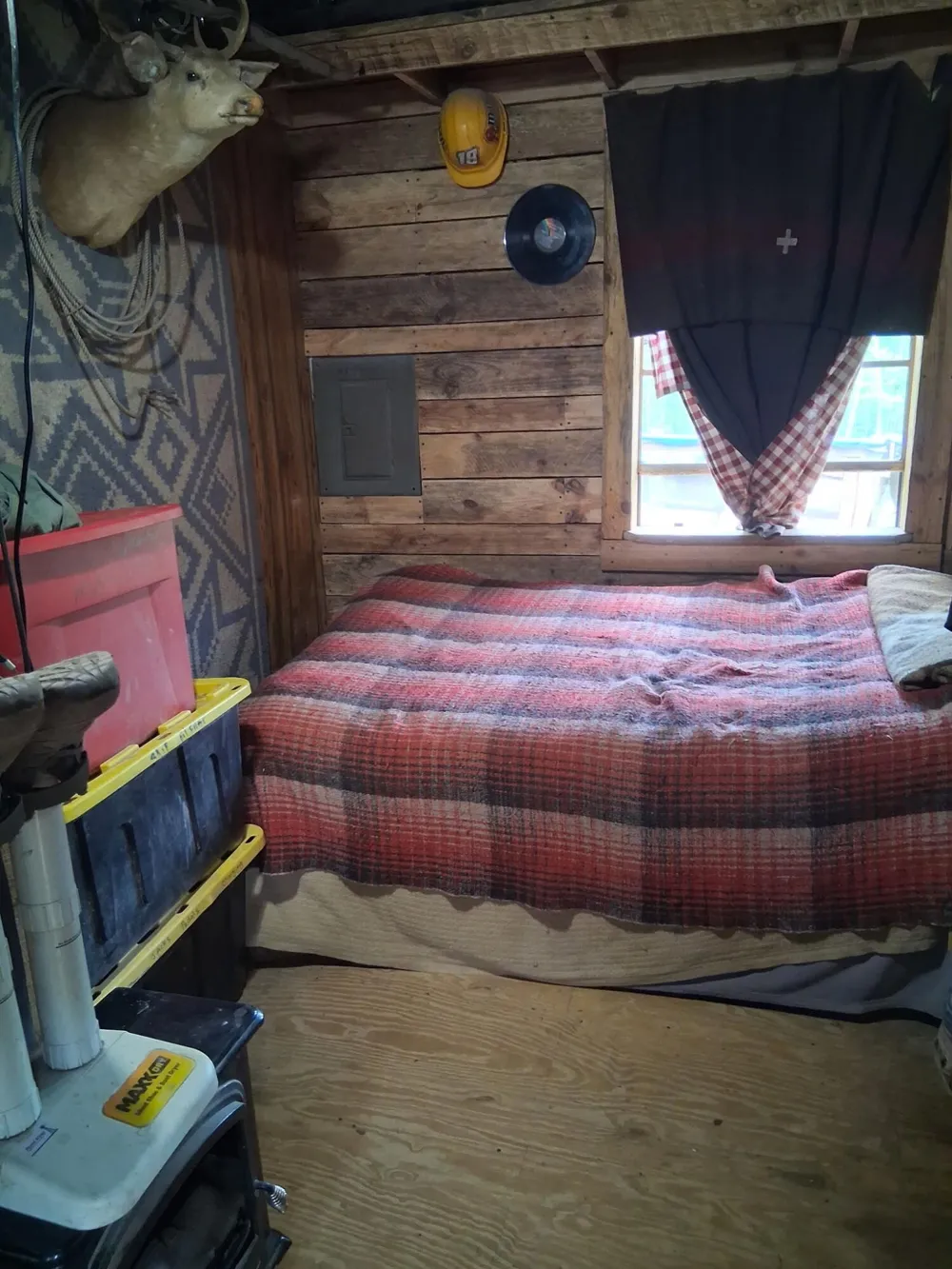233 Finger Board Road Tellico Plains, TN 37385