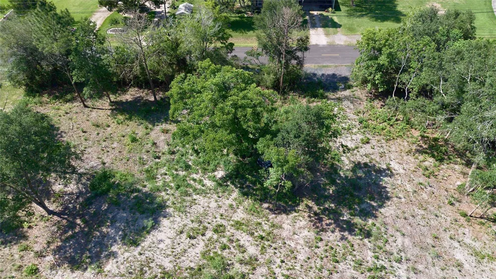 32nd St Santa Fe, TX 77510