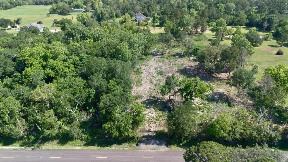 32nd St Santa Fe, TX 77510