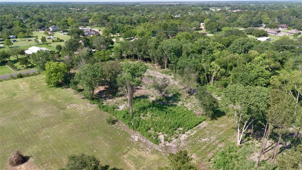 32nd St Santa Fe, TX 77510